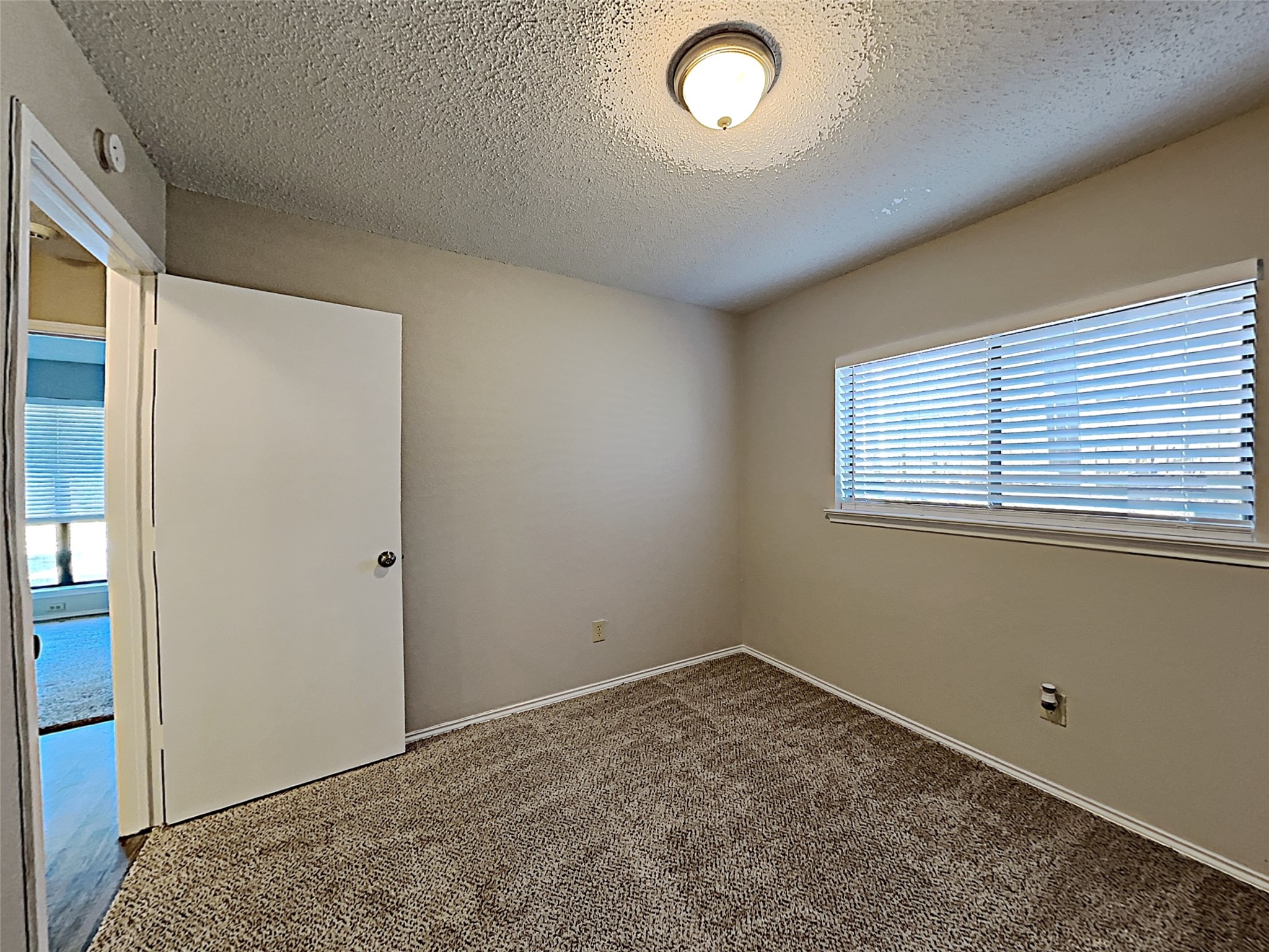 3404 Vine Ridge Bedford TX 76021