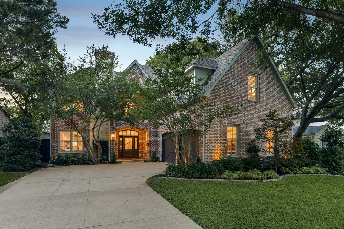 7827 Stanford Avenue Dallas TX 75225