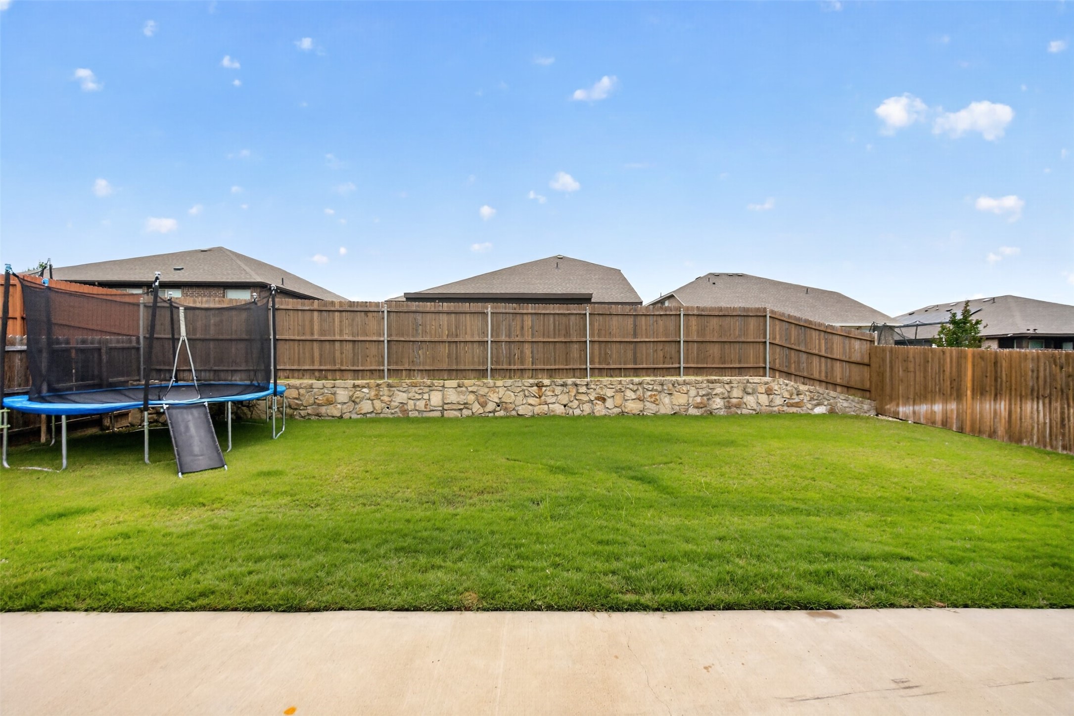 809 Cloverwood Drive Fort Worth TX 76036