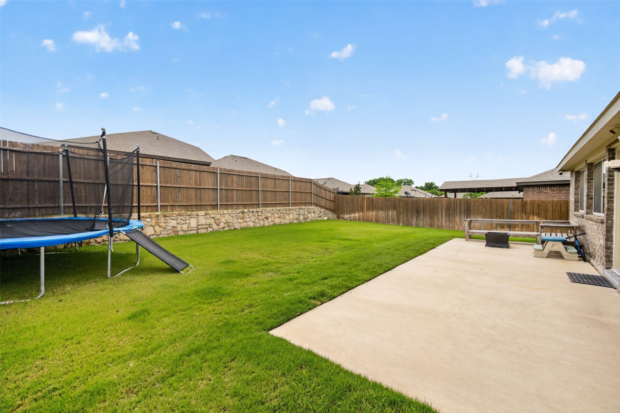 809 Cloverwood Drive Fort Worth TX 76036
