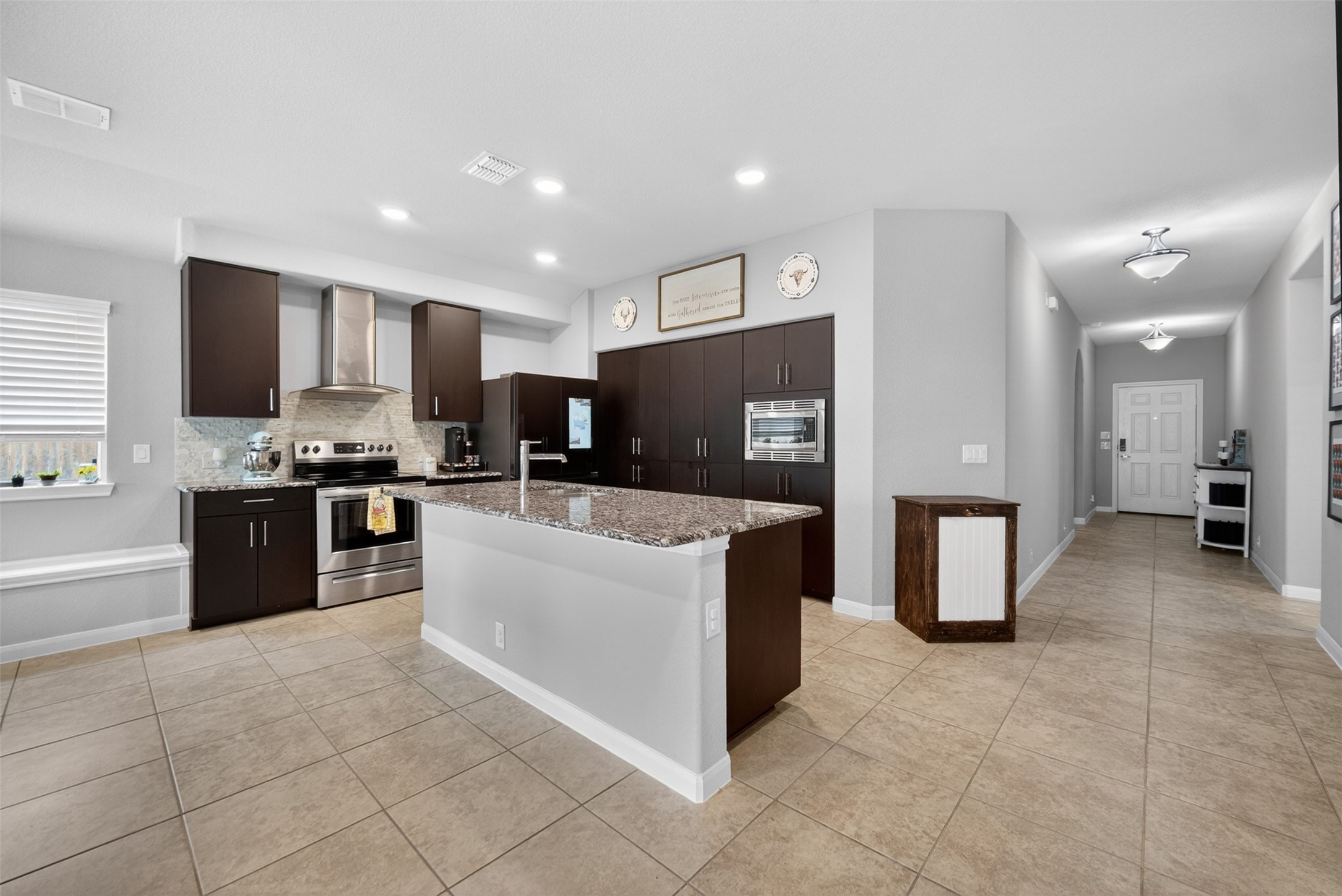 809 Cloverwood Drive Fort Worth TX 76036
