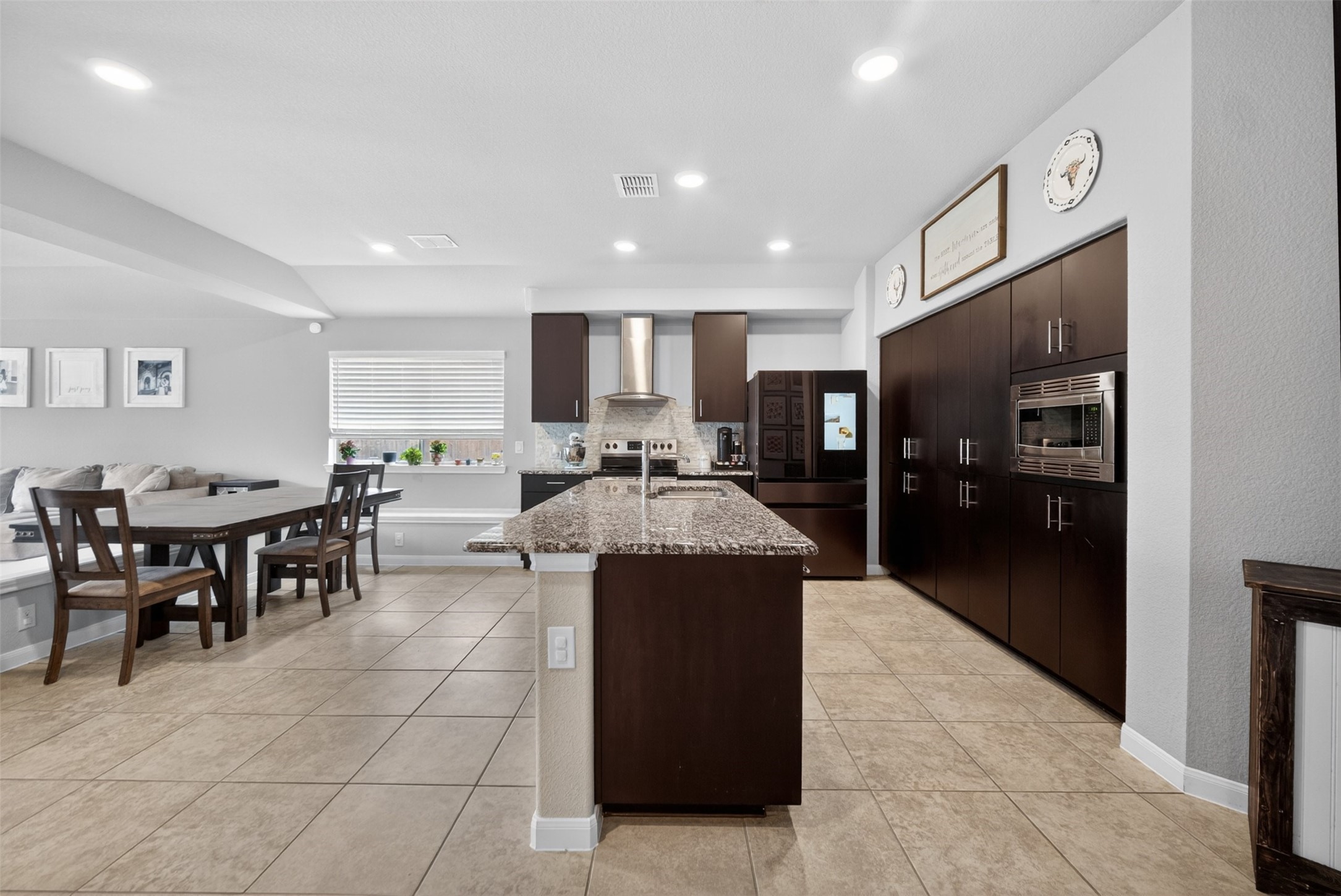 809 Cloverwood Drive Fort Worth TX 76036