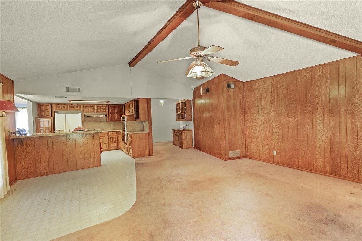 1811 Reynoldston Lane Dallas TX 75232