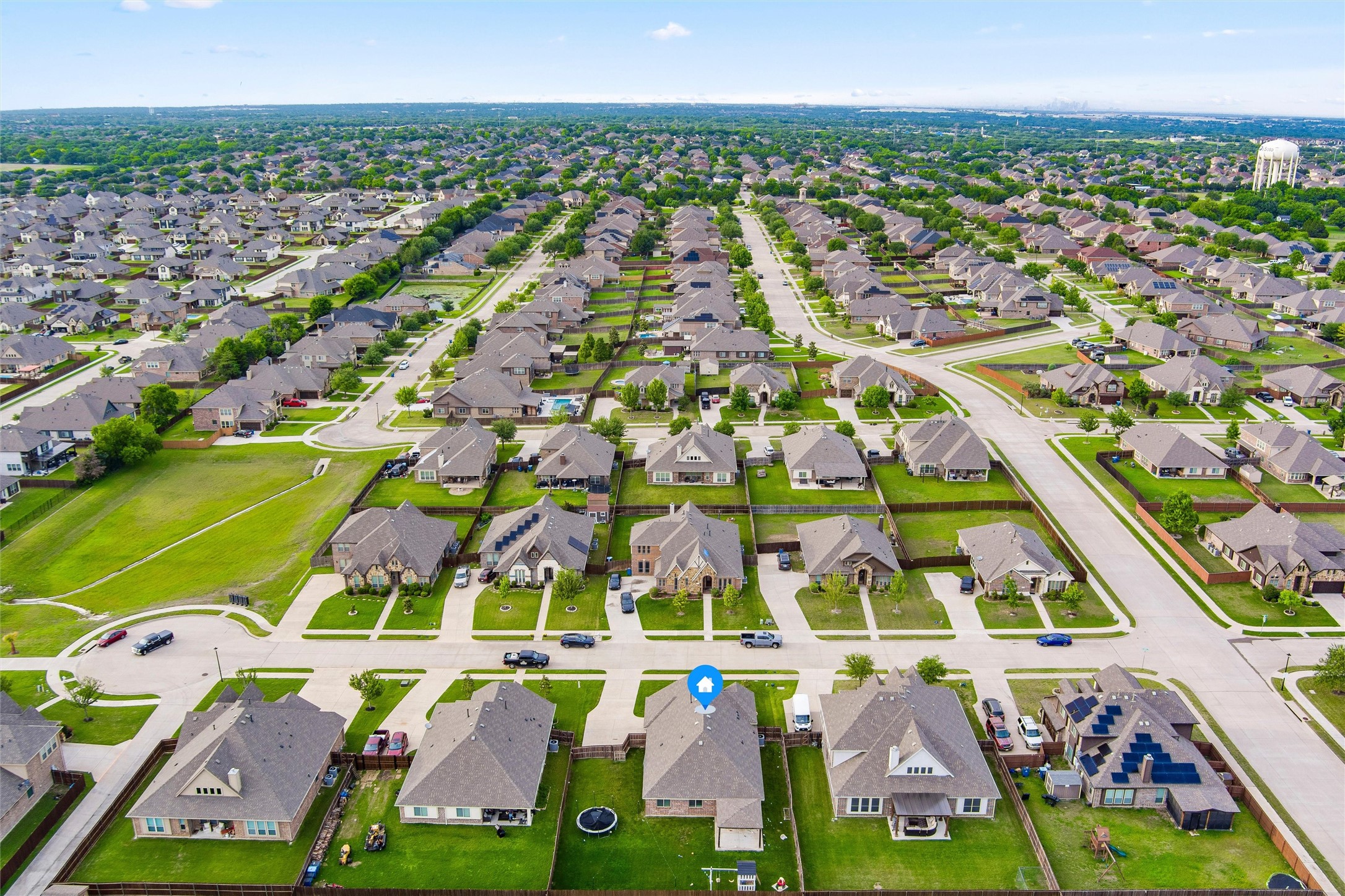 1128 Sutton Place Desoto TX 75115