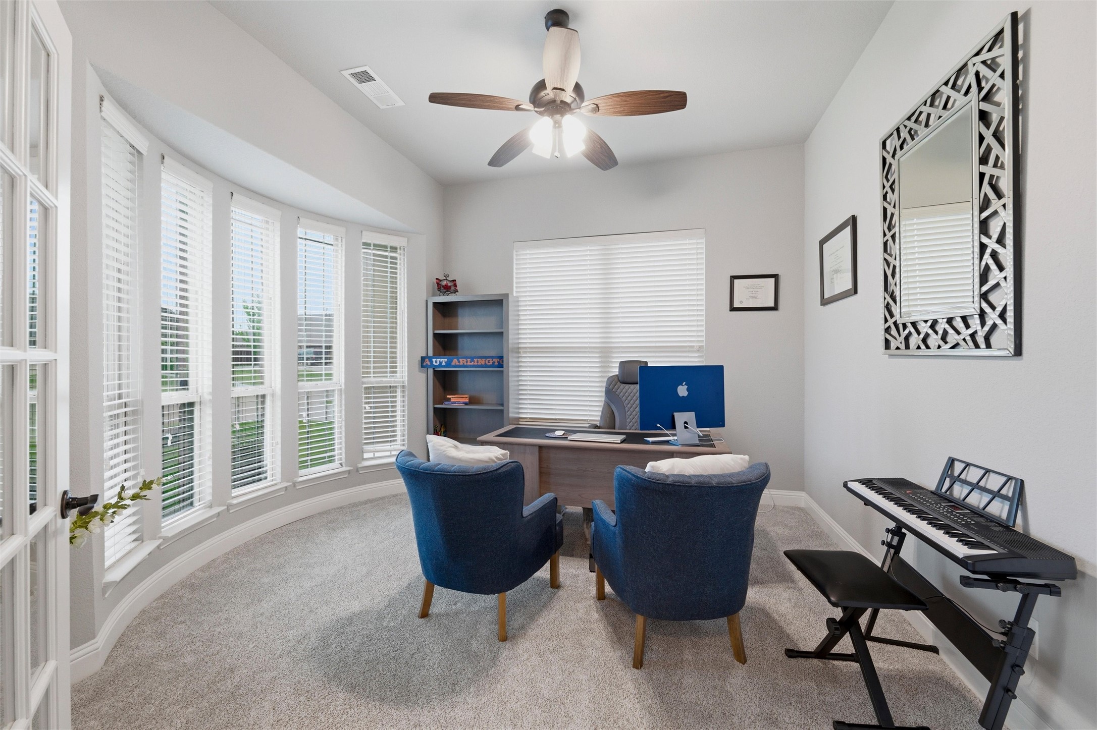1128 Sutton Place Desoto TX 75115