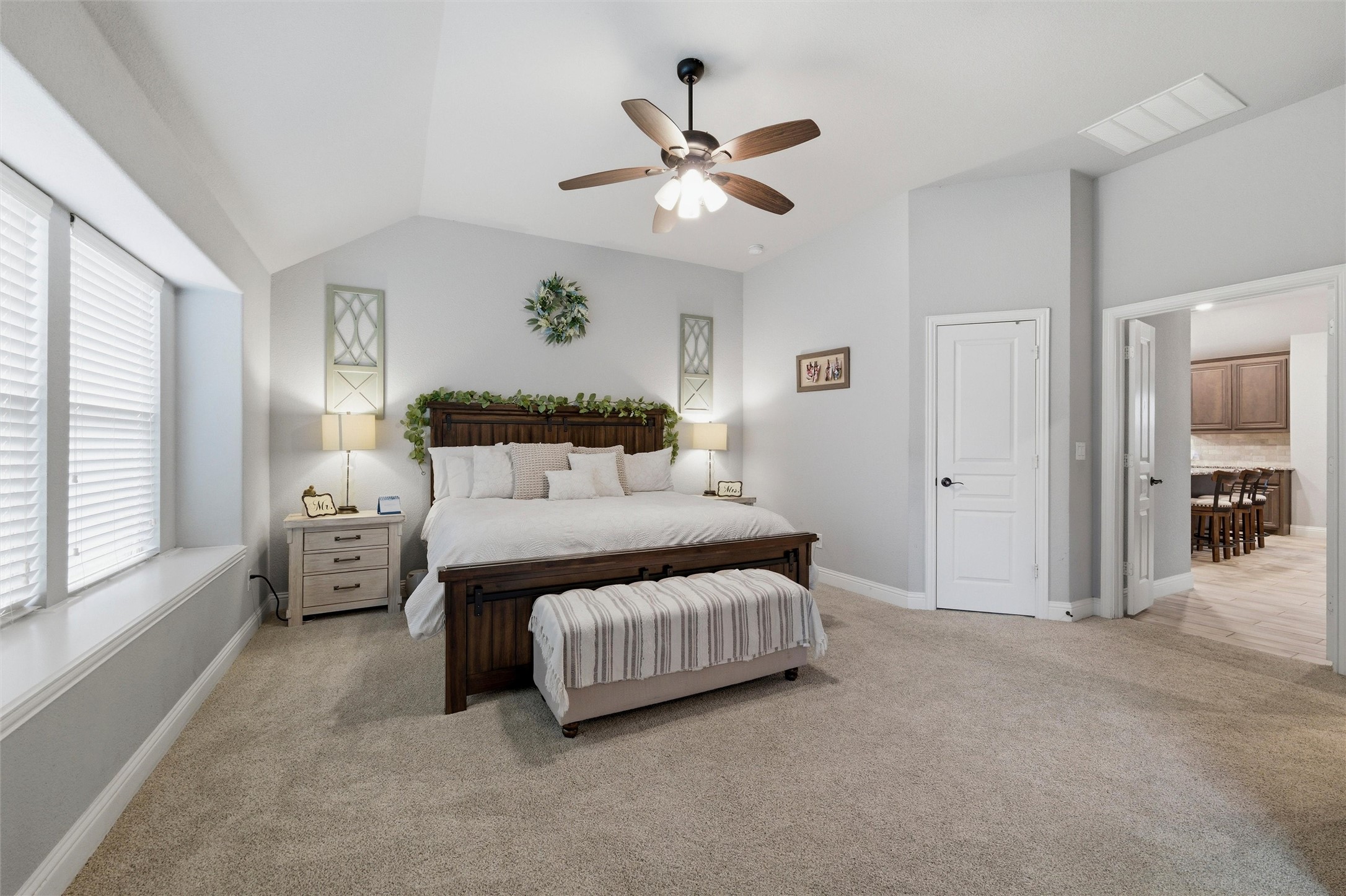 1128 Sutton Place Desoto TX 75115