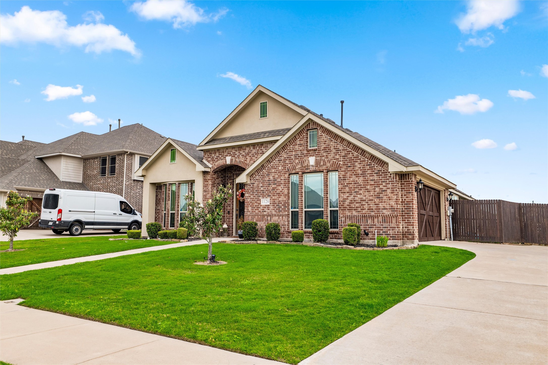 1128 Sutton Place Desoto TX 75115
