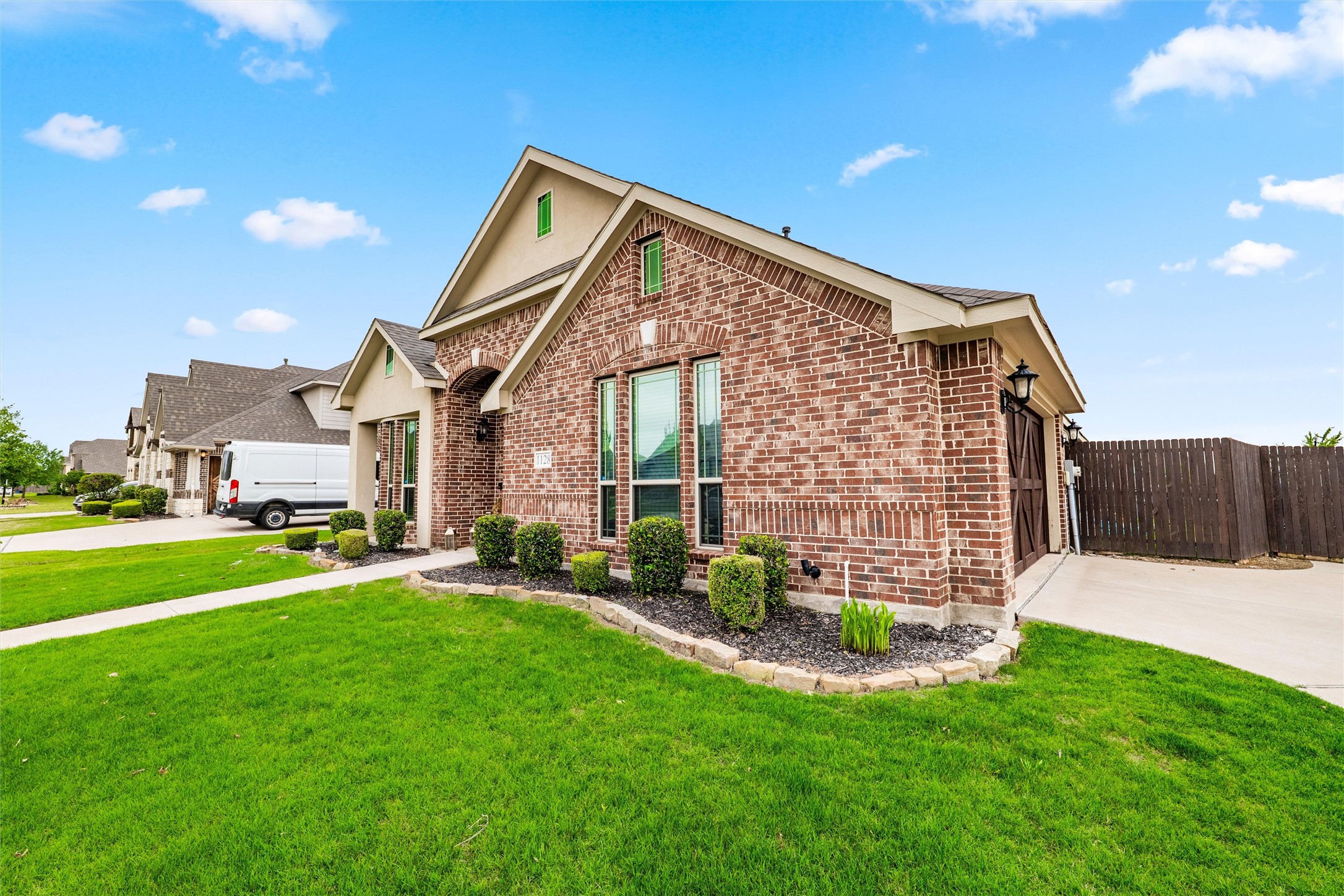 1128 Sutton Place Desoto TX 75115
