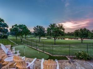 3927 Fairlakes Drive Dallas TX 75228