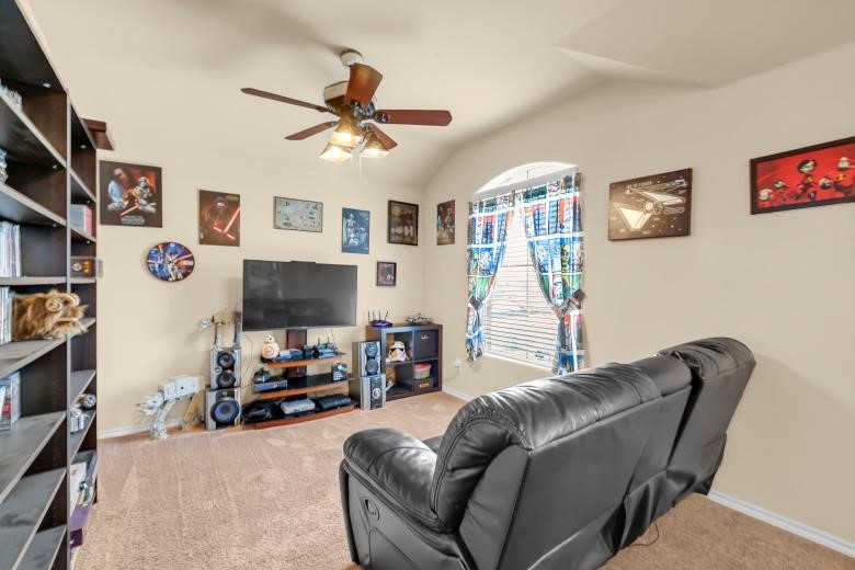 300 Fairgrounds Lane Ponder TX 76259