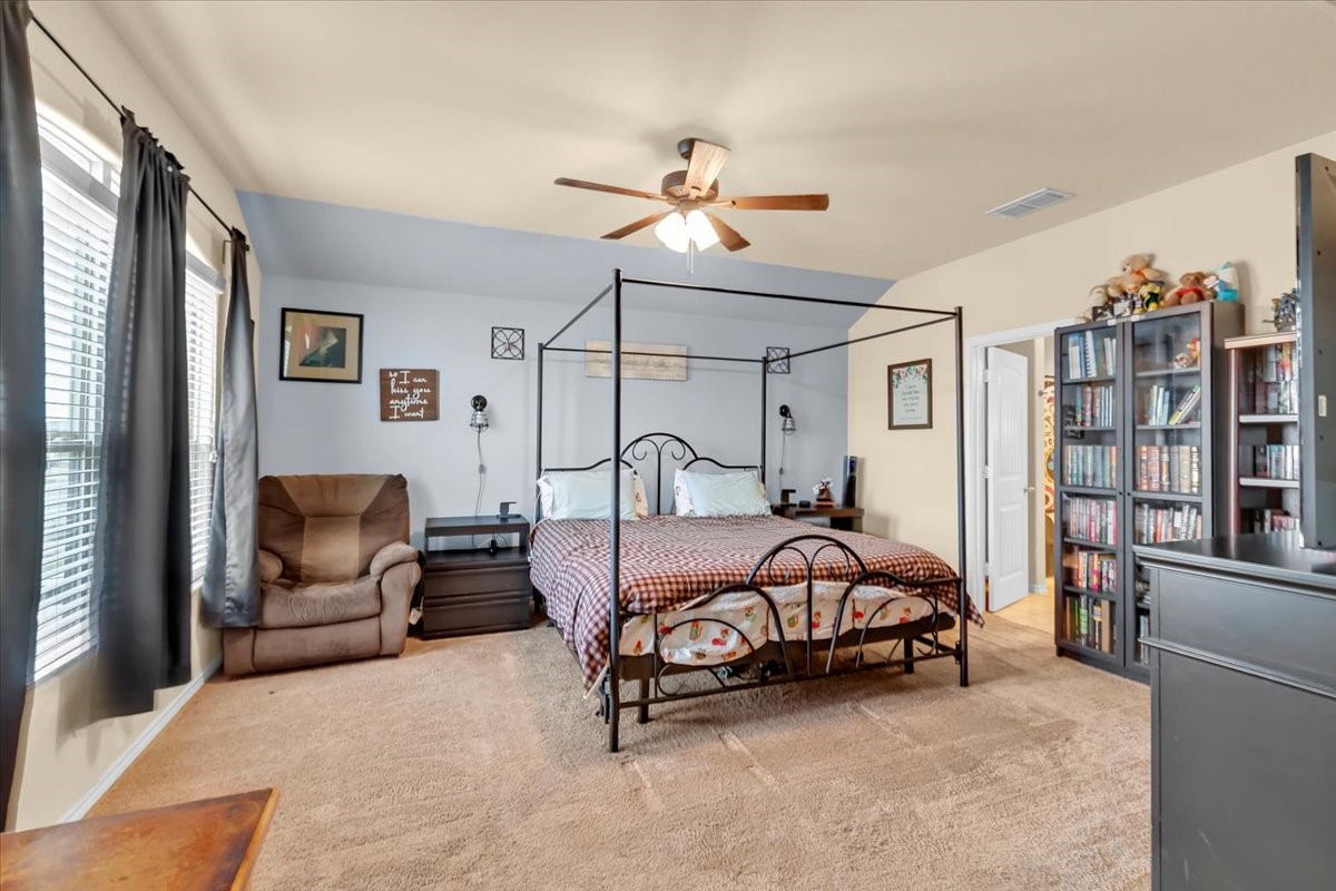 300 Fairgrounds Lane Ponder TX 76259