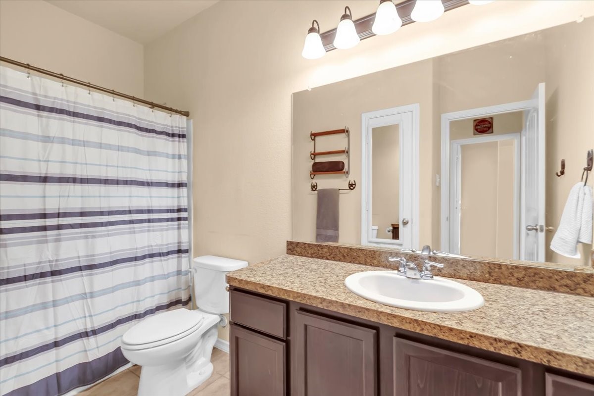 300 Fairgrounds Lane Ponder TX 76259