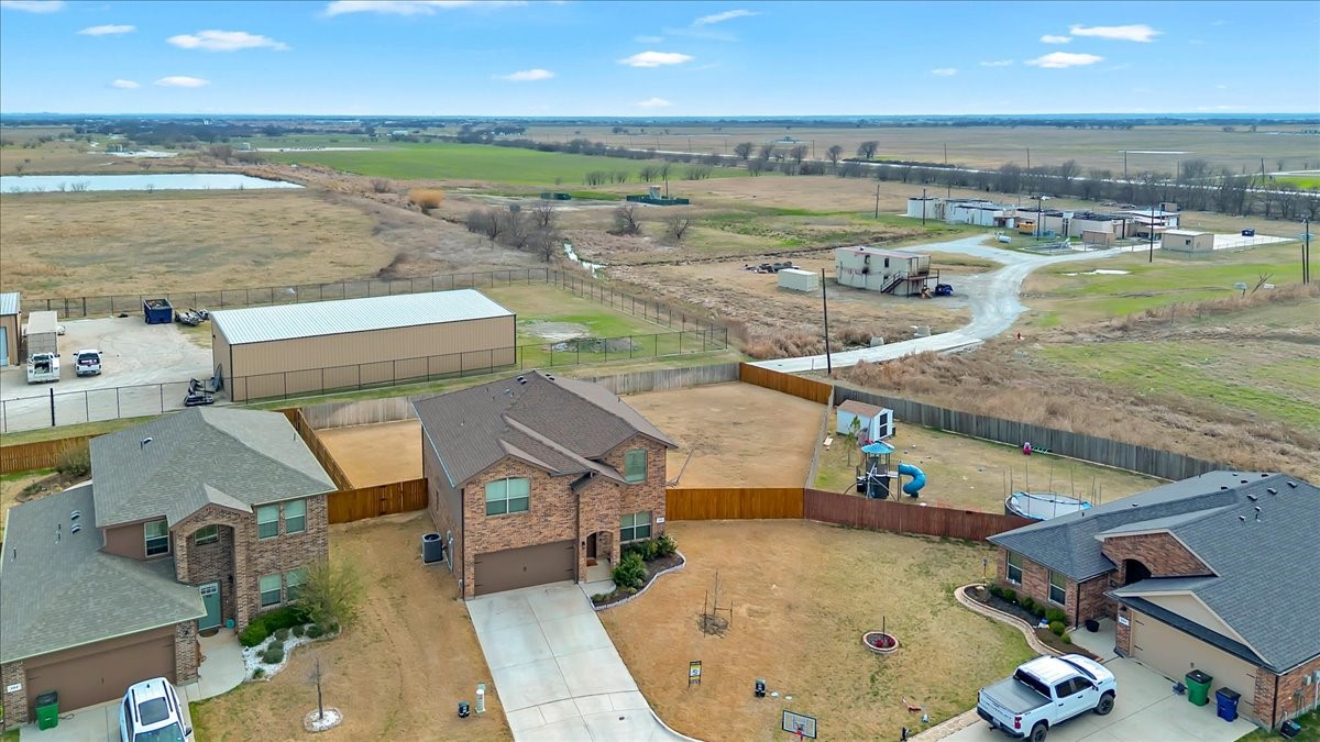 300 Fairgrounds Lane Ponder TX 76259