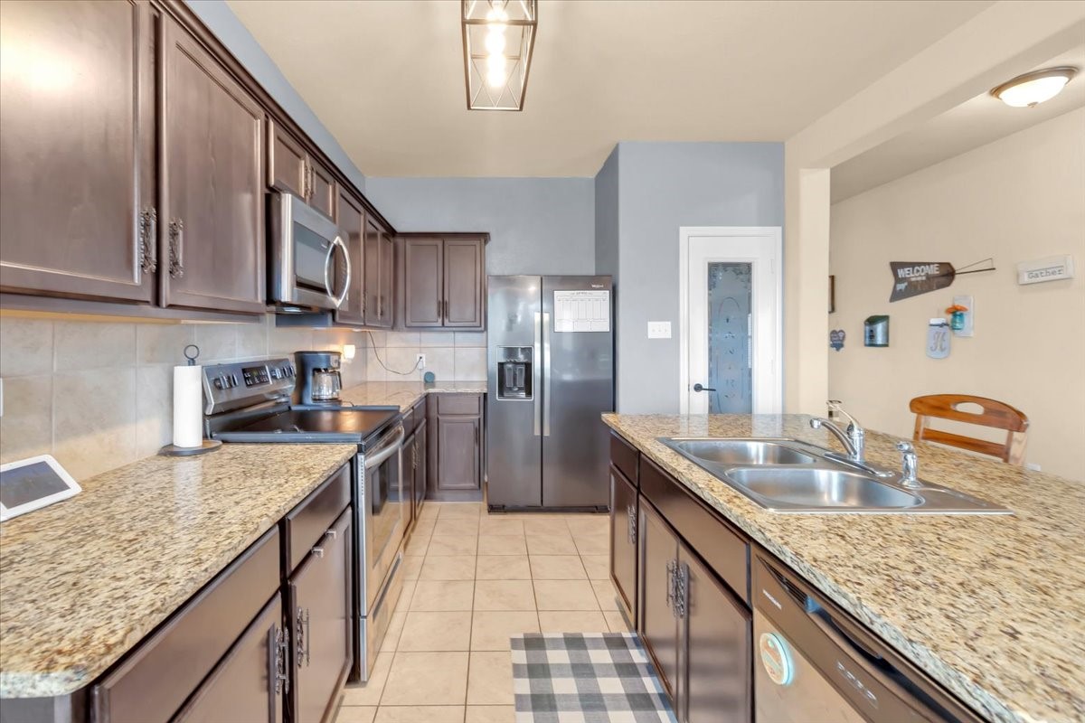 300 Fairgrounds Lane Ponder TX 76259