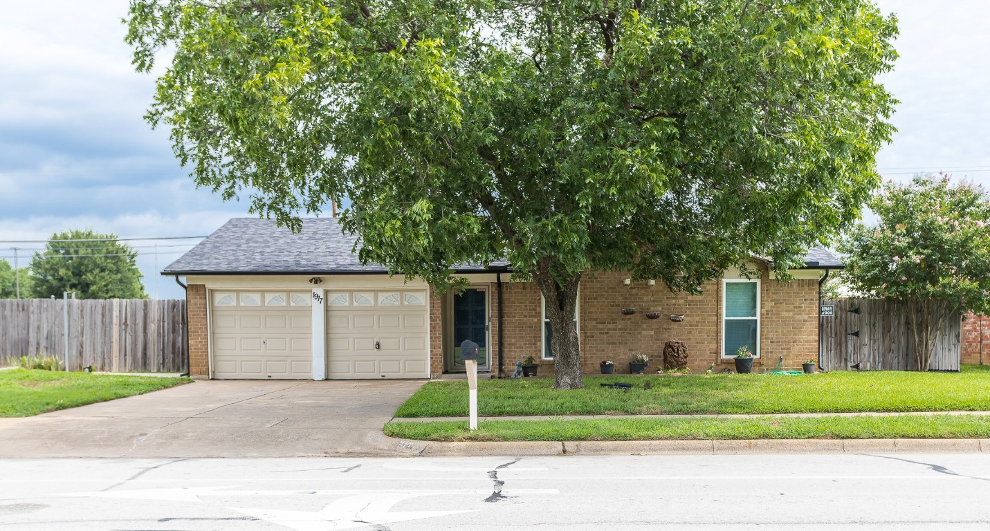 1917 Schumac Lane Bedford TX 76022