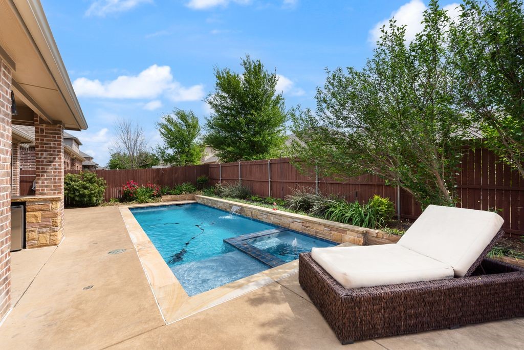 10705 Fort Davis Place Mckinney TX 75071