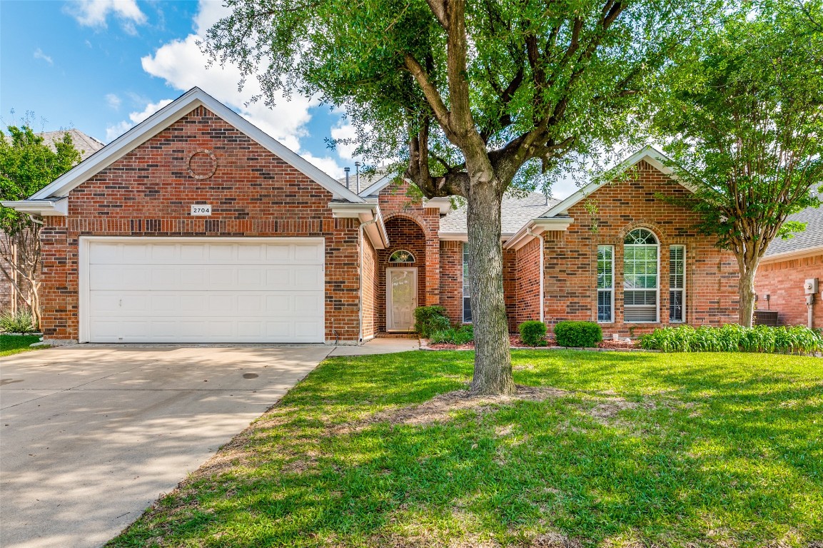 2704 Alpena Drive Fort Worth TX 76131