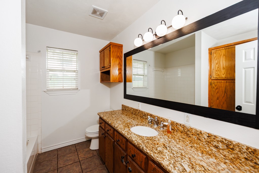 4316 Leona Road Bowie TX 76230