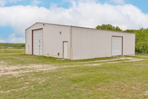 4316 Leona Road Bowie TX 76230