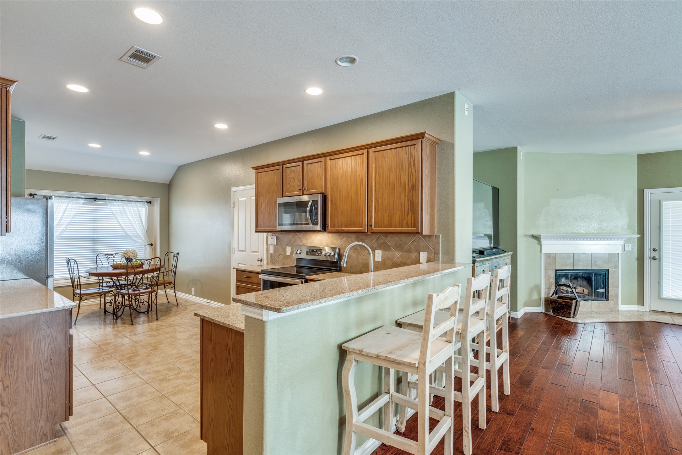 216 Cliffbrook Drive Wylie TX 75098