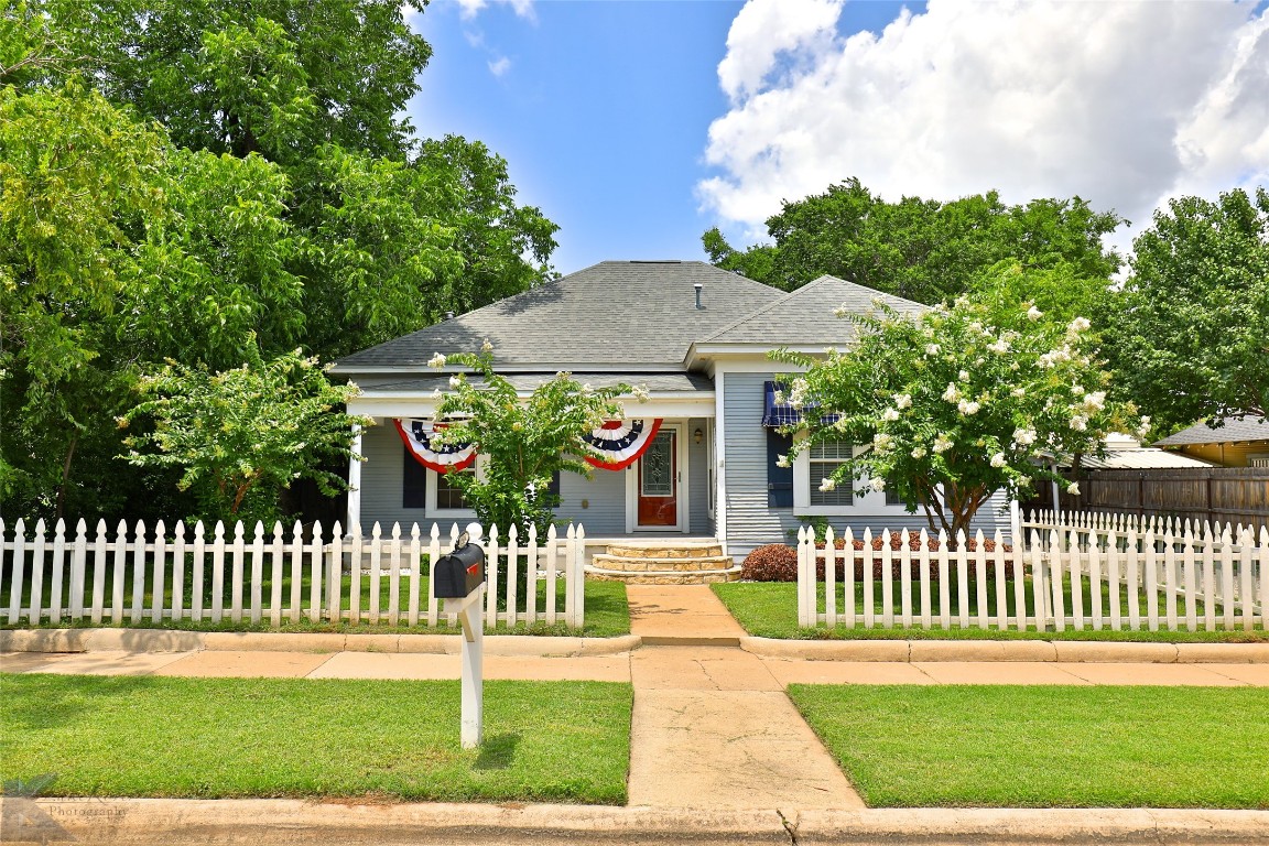 1518 N 17th Street Abilene TX 79601