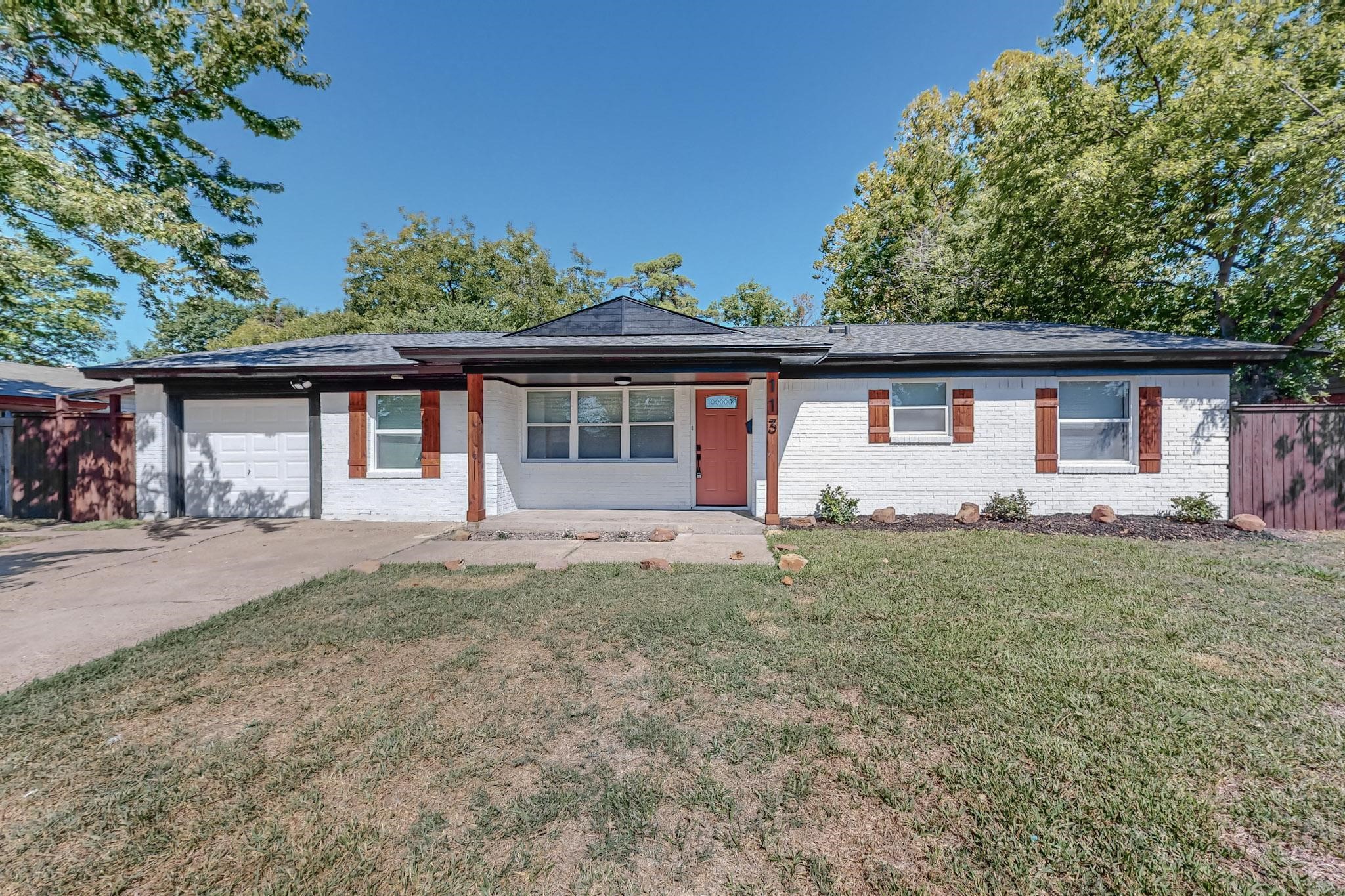 113 W Chico Drive Garland TX 75041