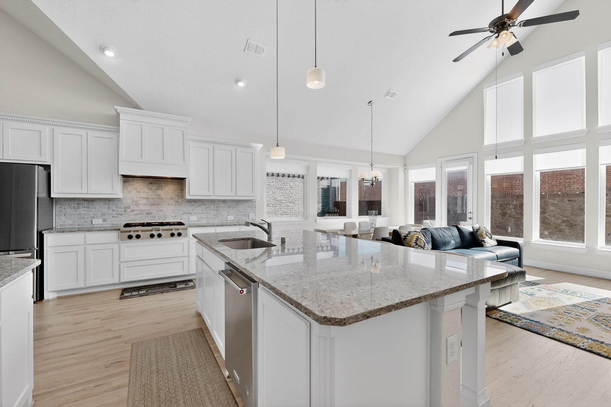 312 Chandan Way Irving TX 75063