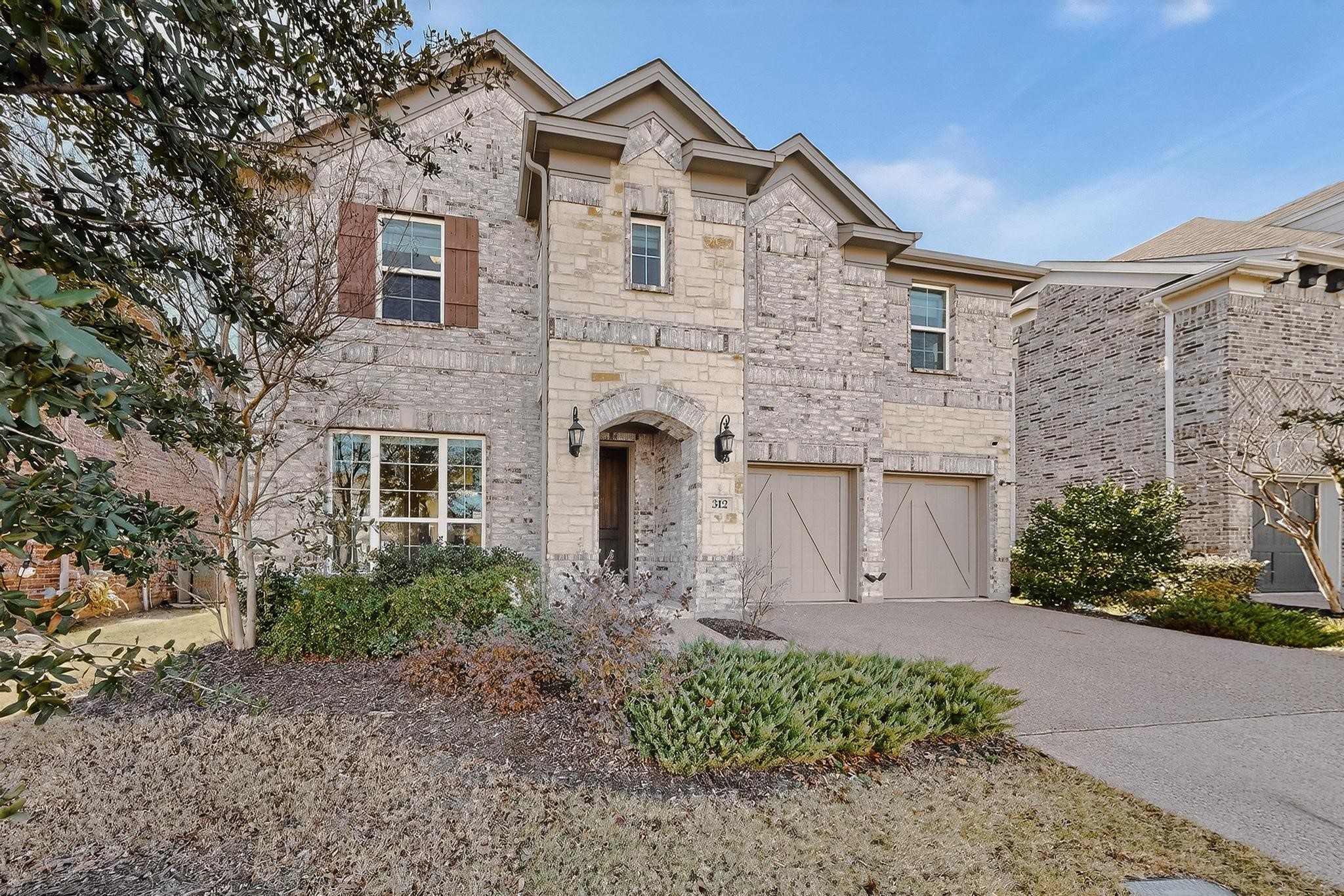 312 Chandan Way Irving TX 75063