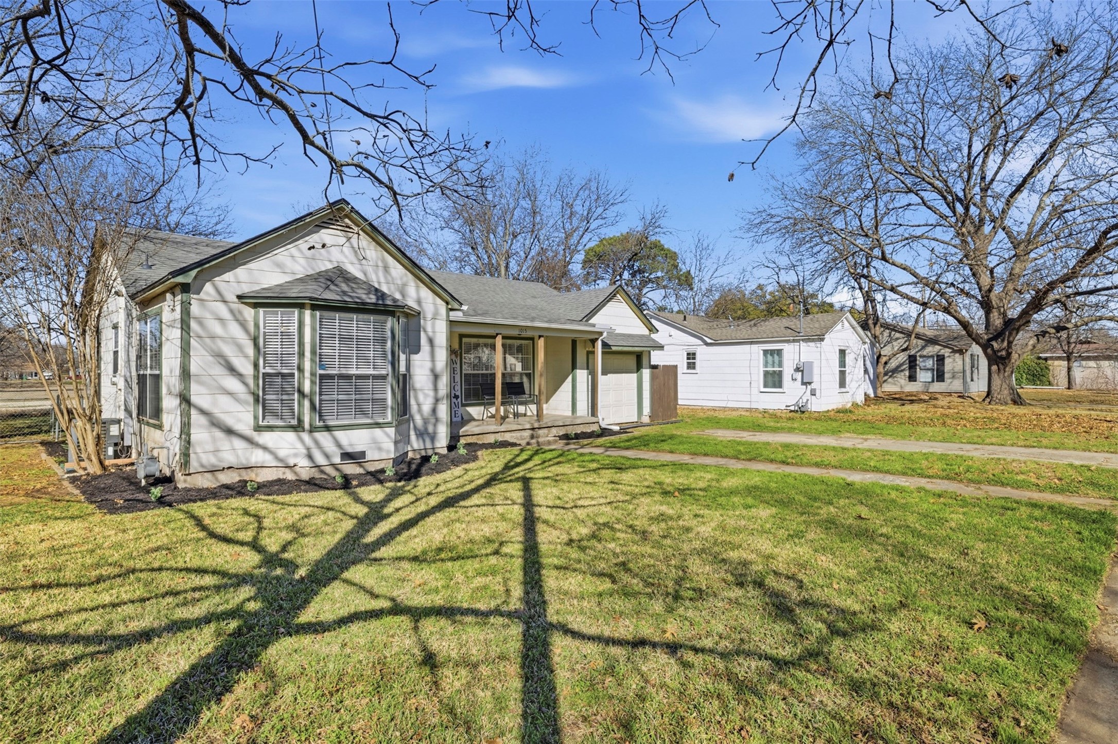 1015 N Howeth Street Gainesville TX 76240