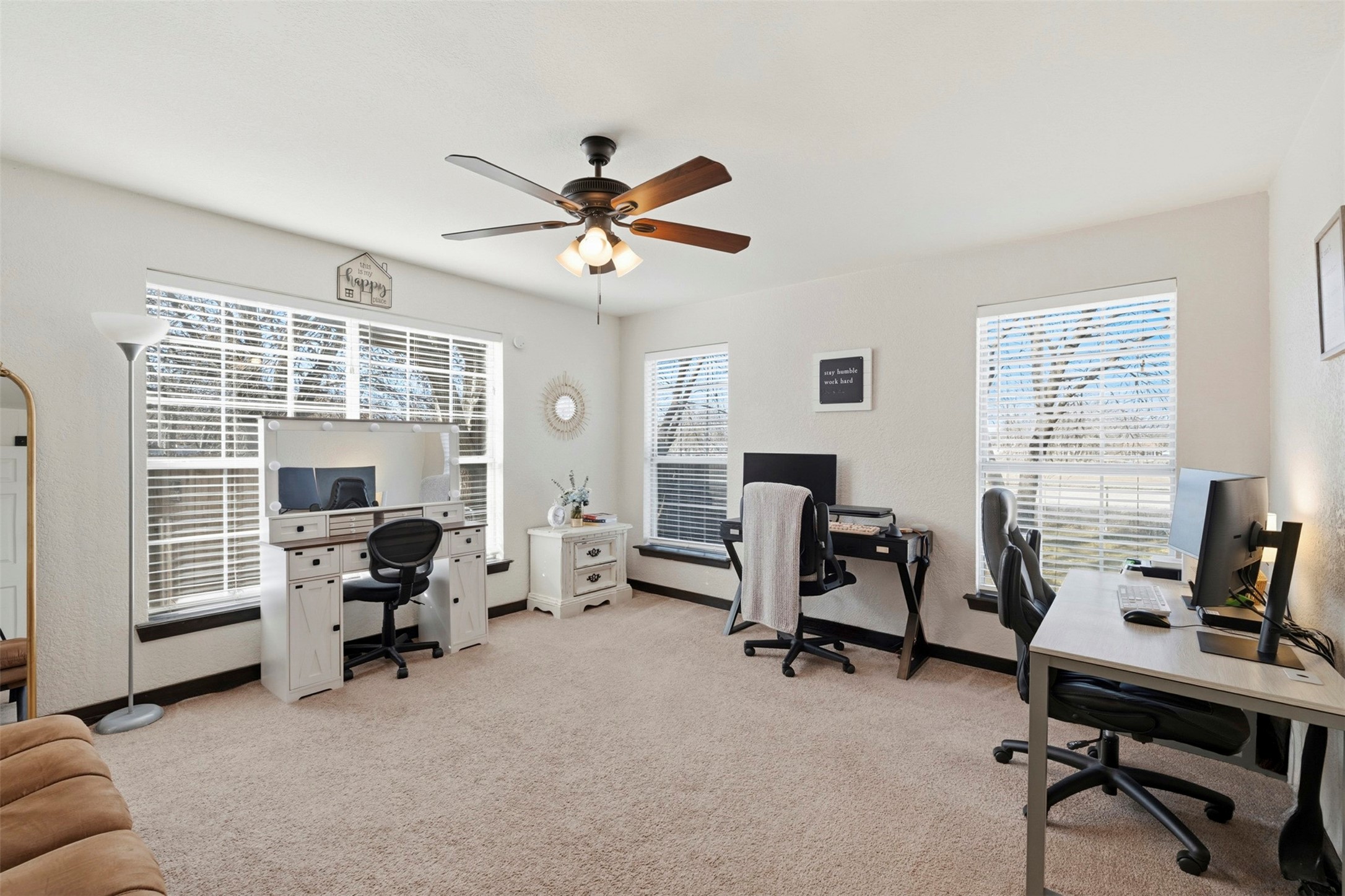 1015 N Howeth Street Gainesville TX 76240