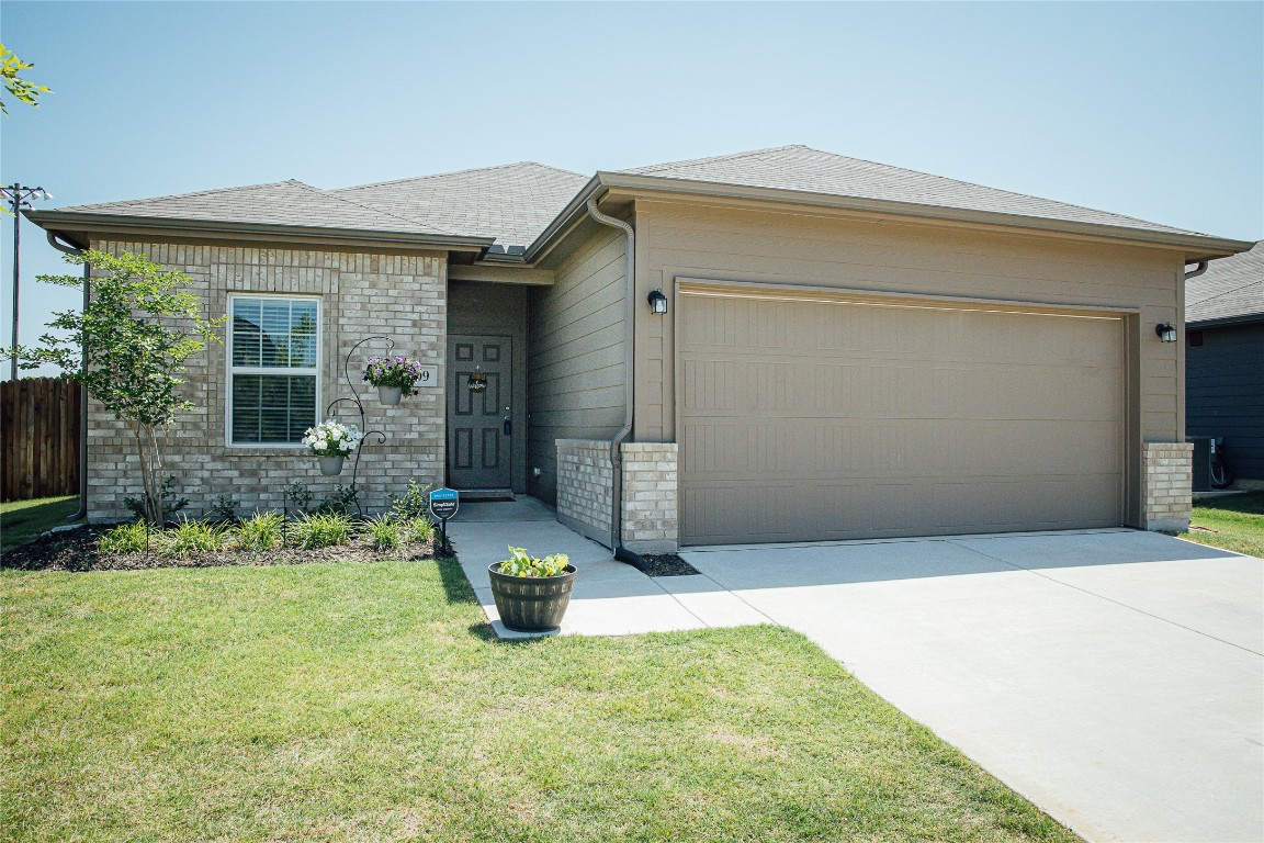 309 Michelle Street Aubrey TX 76227