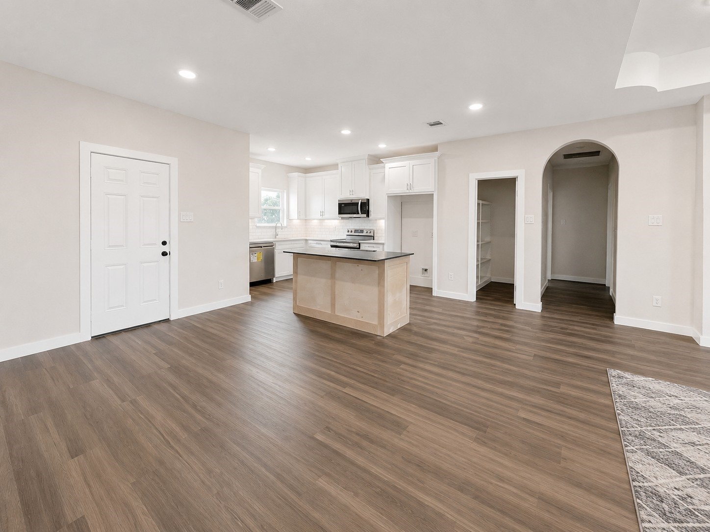 740 Section House Road Alma TX 75119