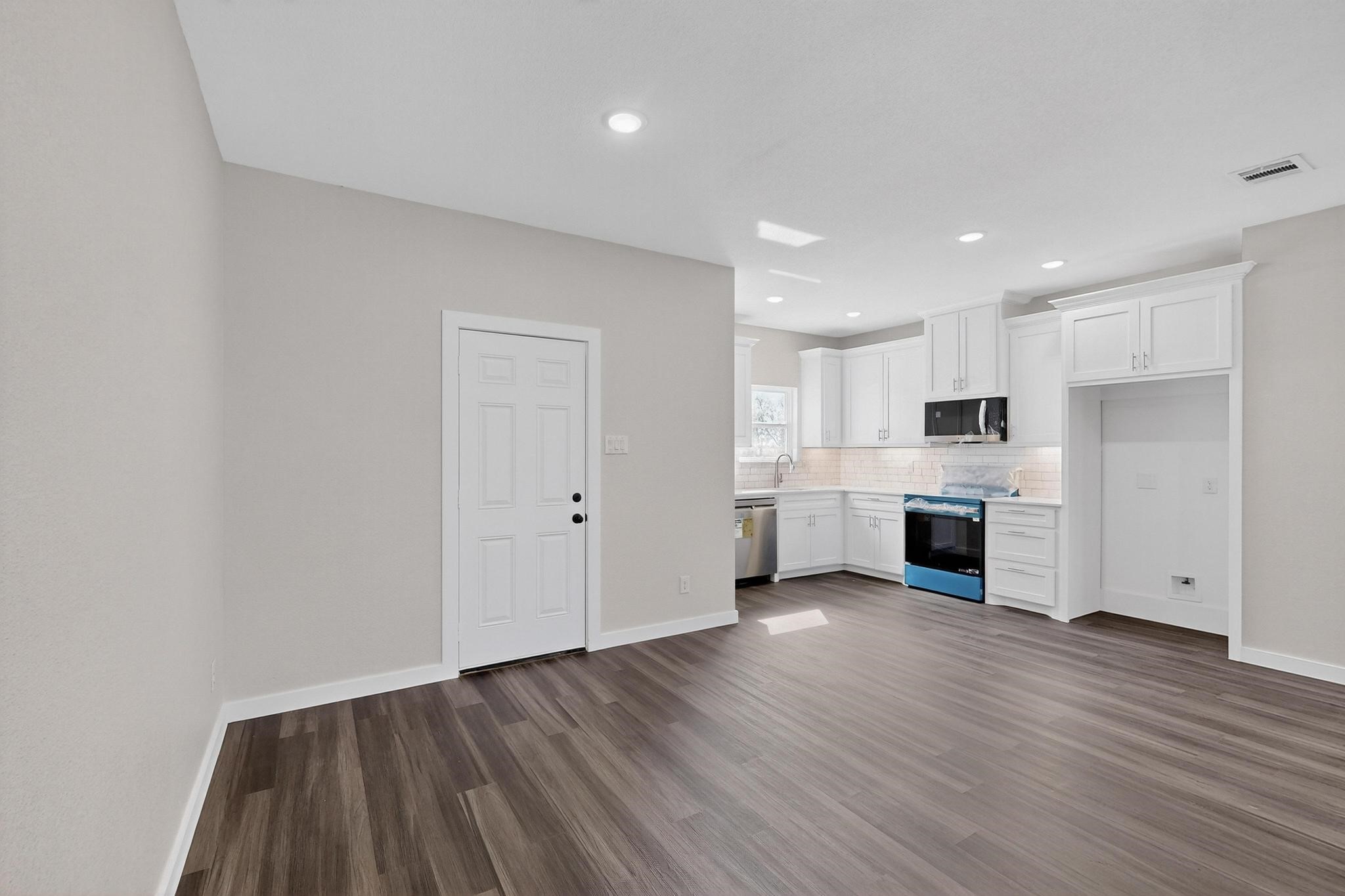 740 Section House Road Alma TX 75119