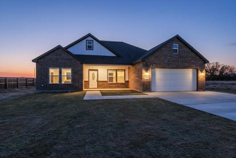 740 Section House Road Alma TX 75119