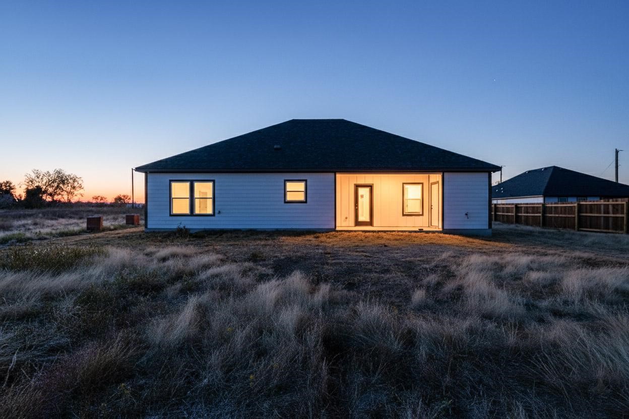 740 Section House Road Alma TX 75119