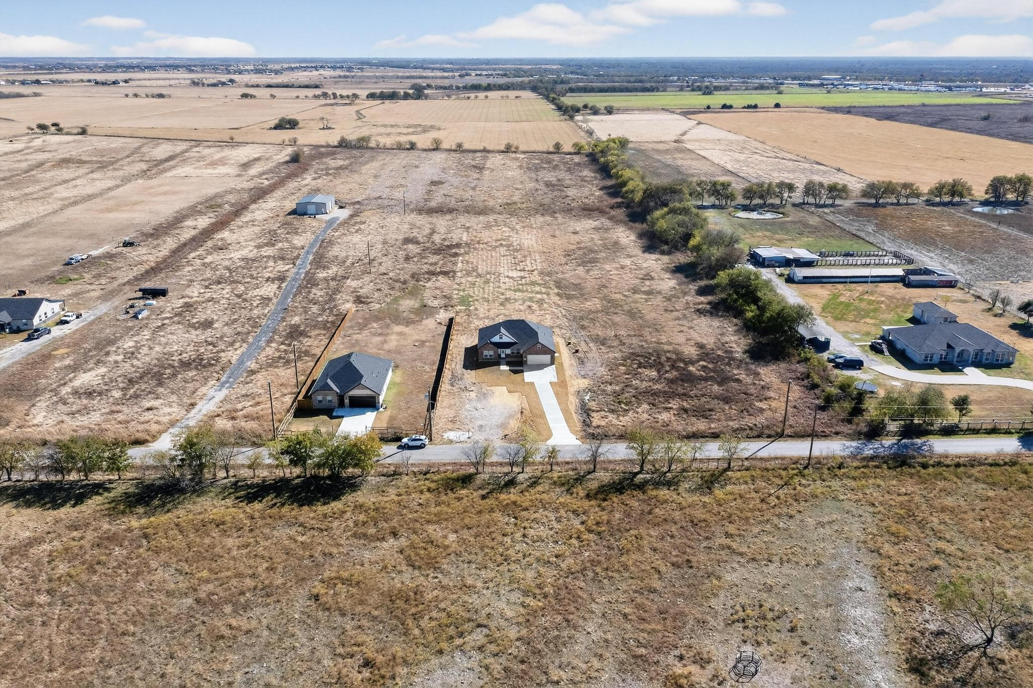740 Section House Road Alma TX 75119