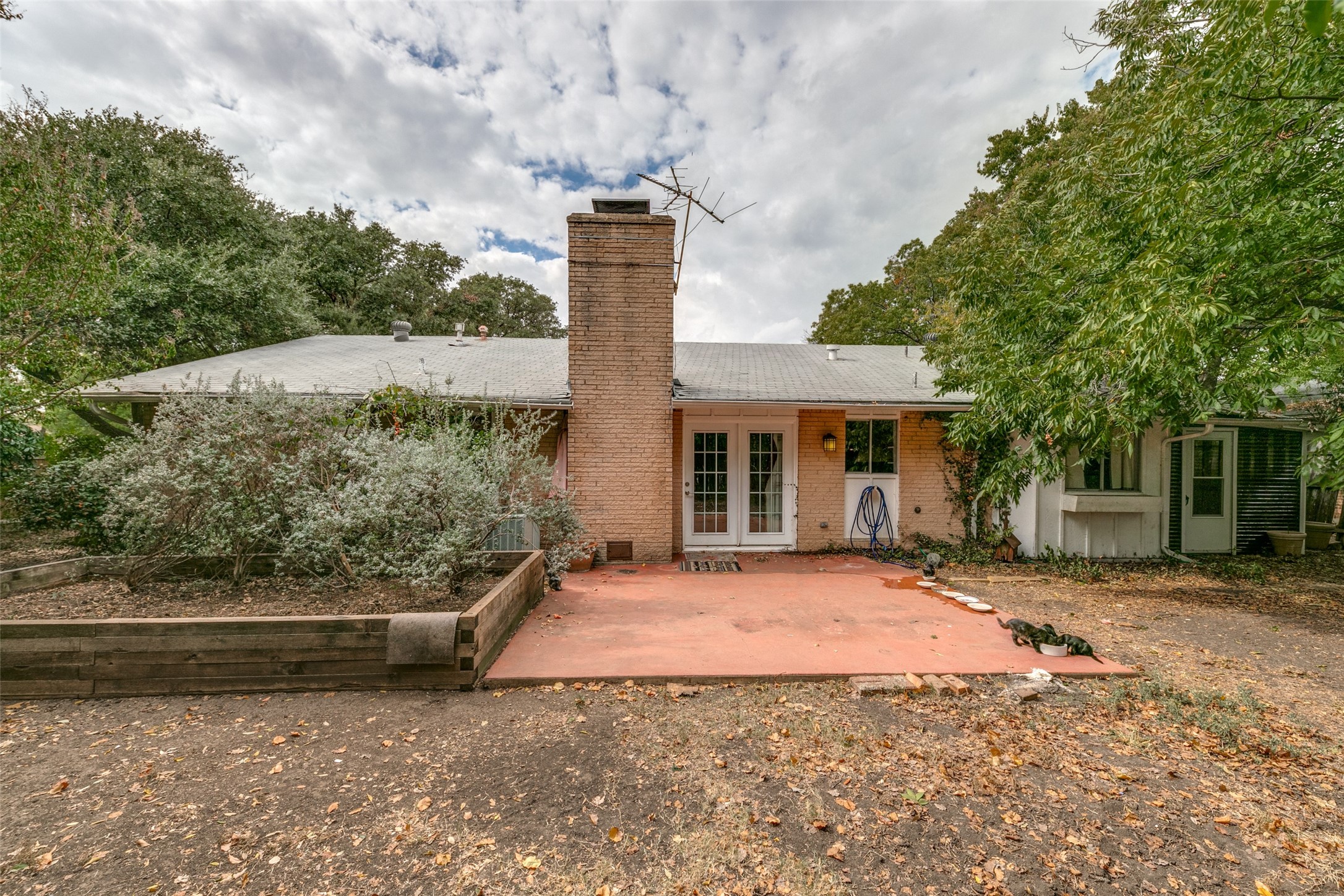 2718 Running Brook Lane Dallas TX 75228