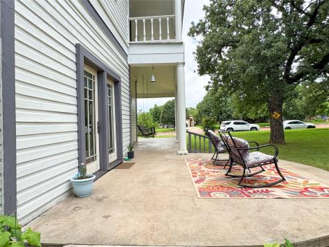 711 W 6th Street Cisco TX 76437