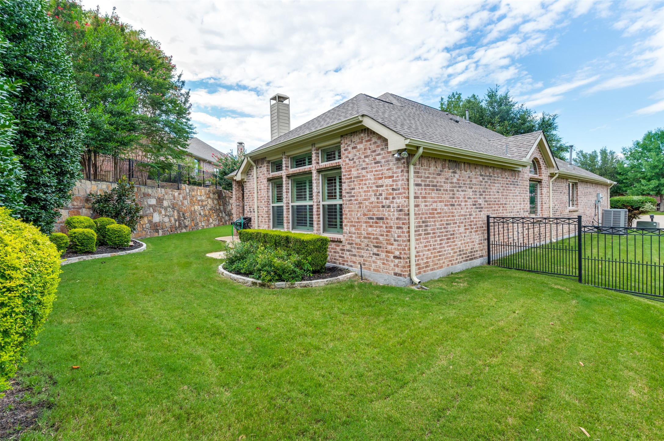 1009 Shoal Creek Court Fairview TX 75069