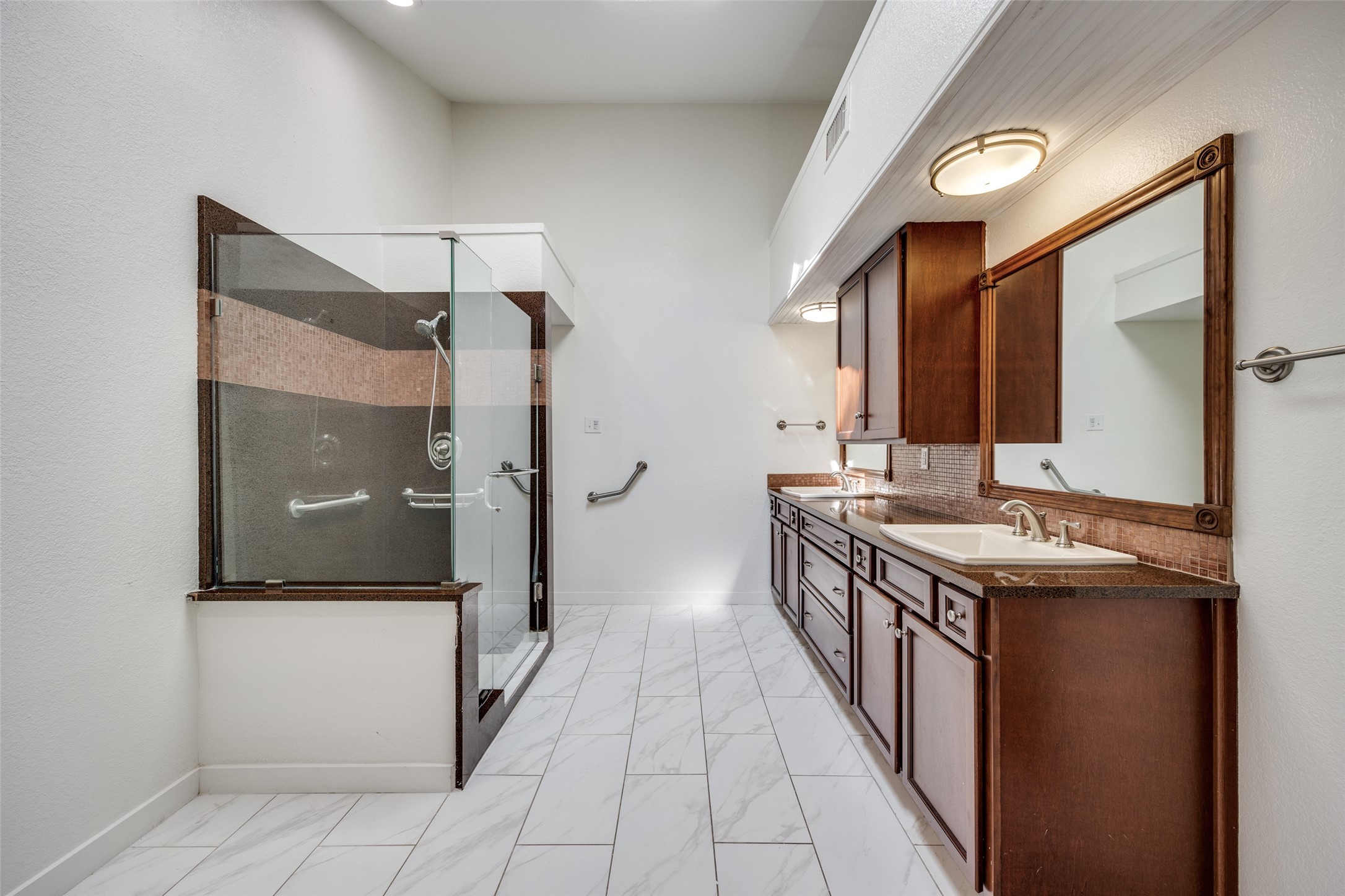 3255 Whispering Oak Farmers Branch TX 75234