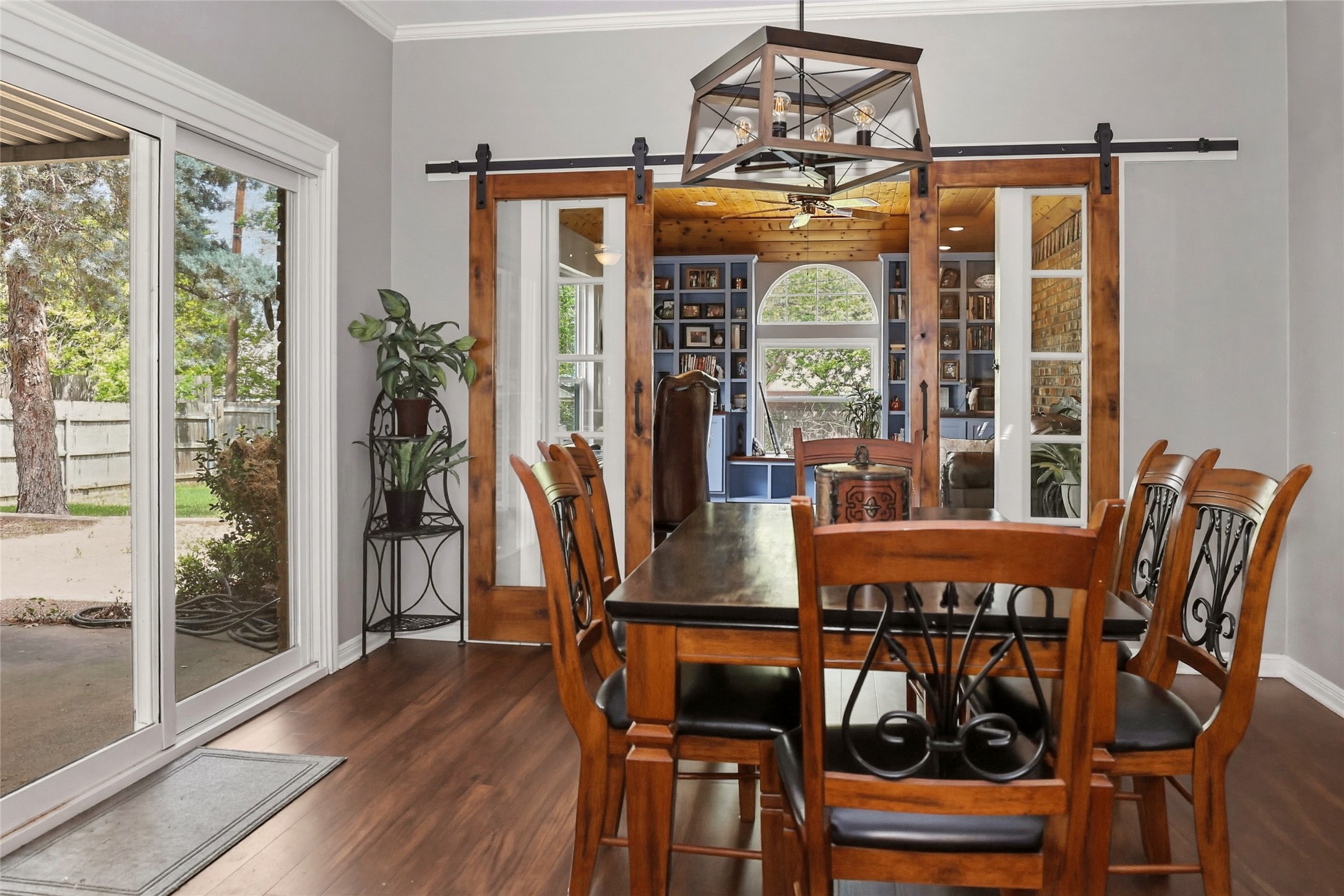 613 Regina Drive Hewitt TX 76643