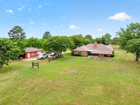 1401 Vz County Road 3411 Wills Point TX 75169