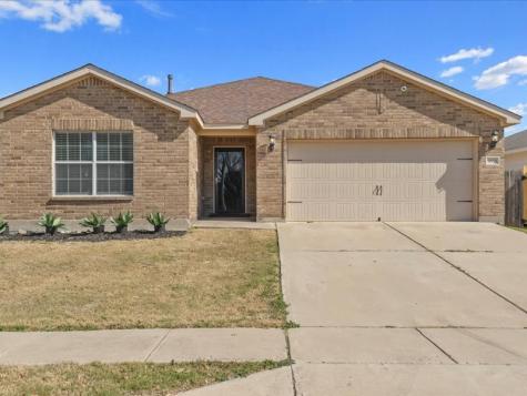 10013 Silent Hollow Drive Fort Worth TX 76140
