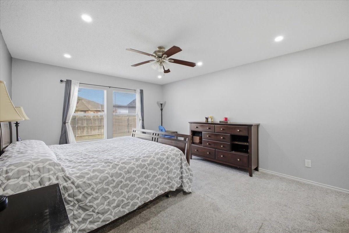 2208 Bantry Lane Arlington TX 76002
