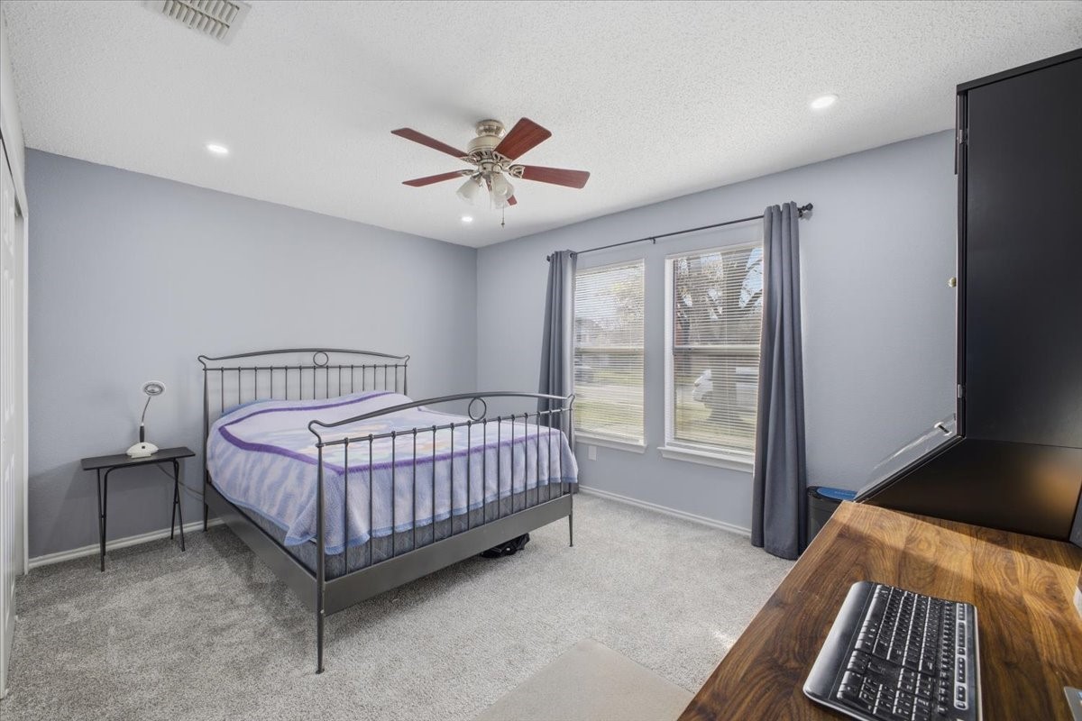 2208 Bantry Lane Arlington TX 76002