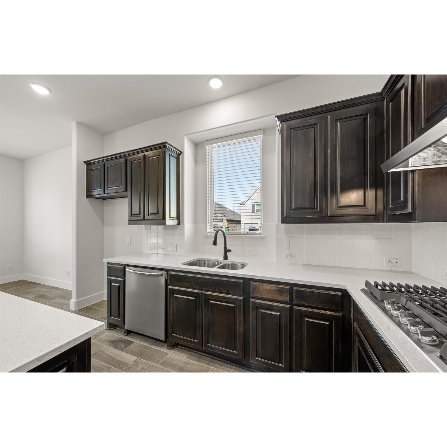 1771 English Way Waxahachie TX 75165