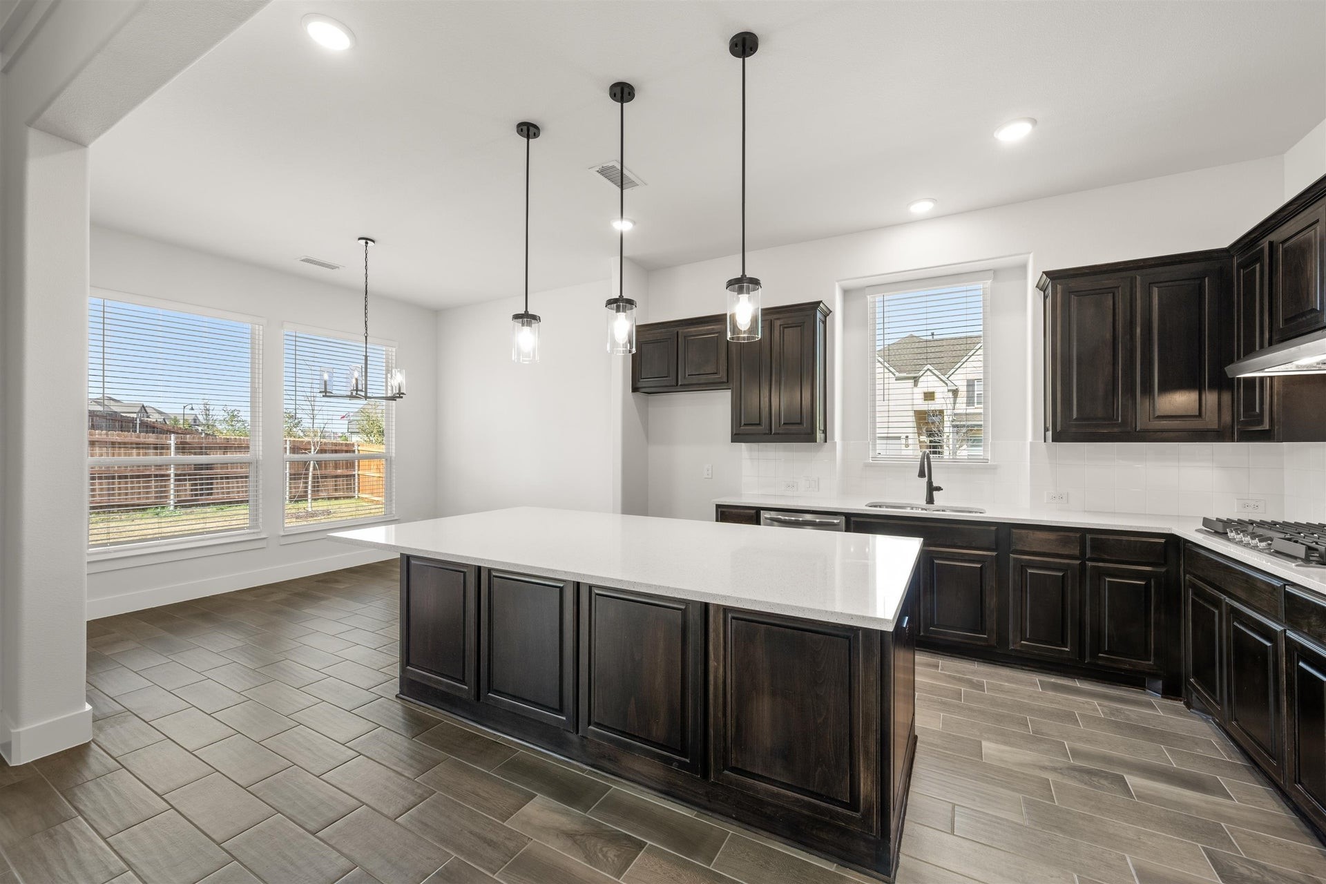 1771 English Way Waxahachie TX 75165