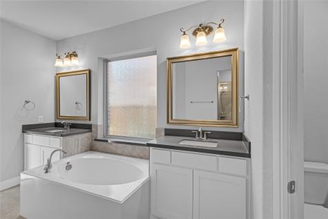 17652 Pinyon Lane Dallas TX 75252