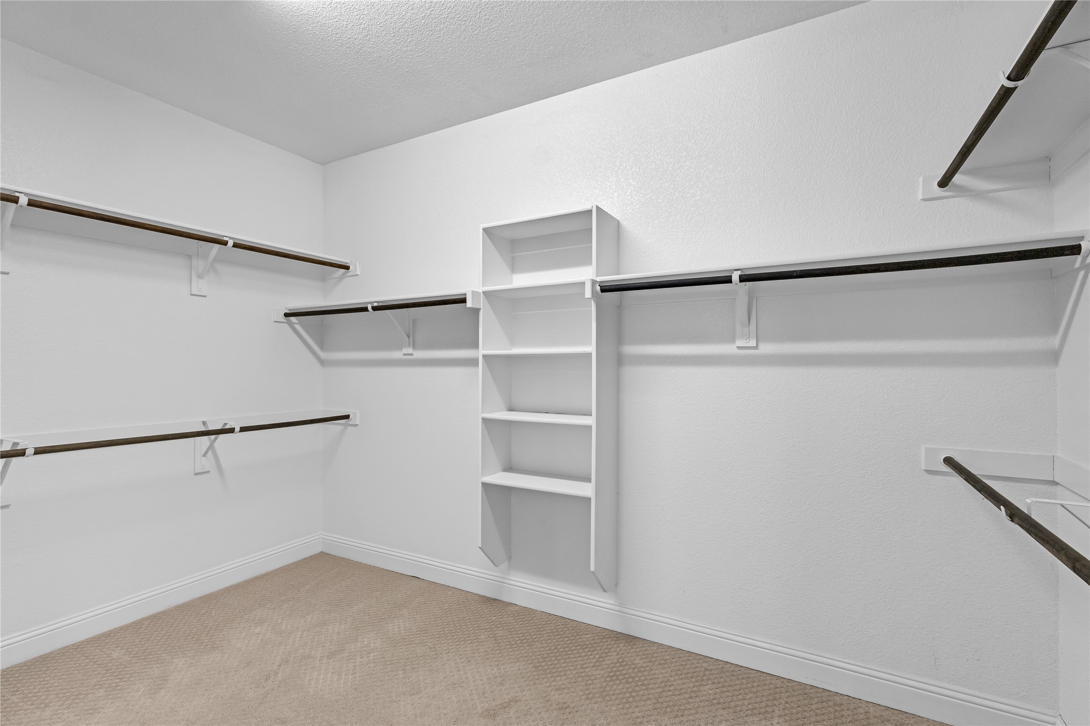 17652 Pinyon Lane Dallas TX 75252