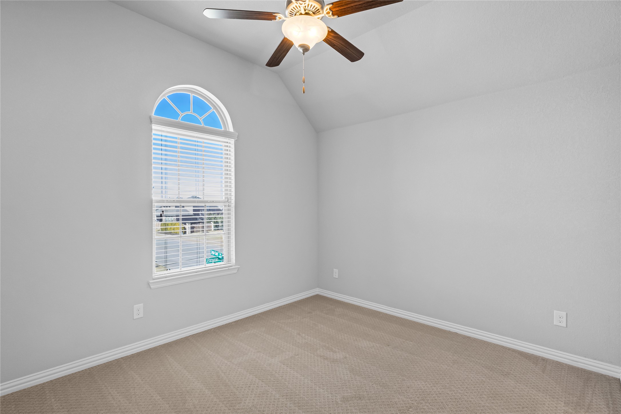 17652 Pinyon Lane Dallas TX 75252